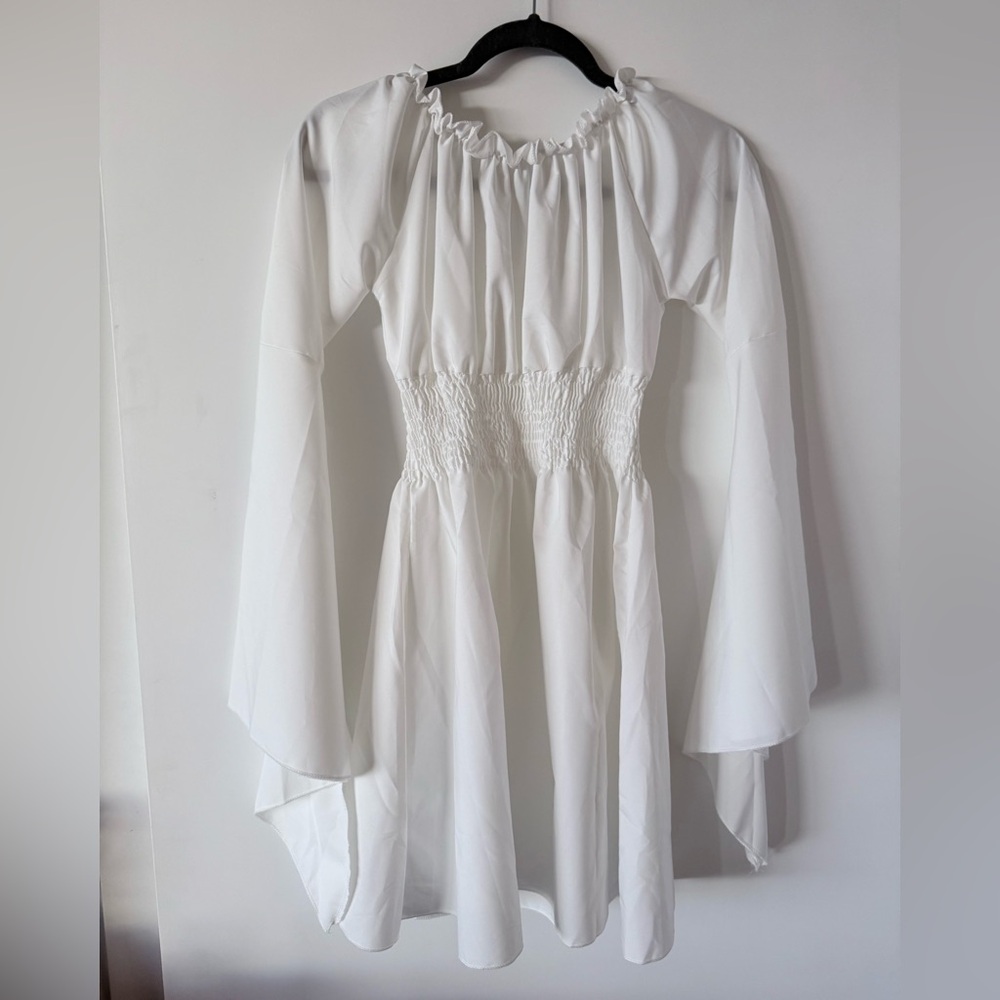 Off-Shoulder White Dress - Picture 2 of 4